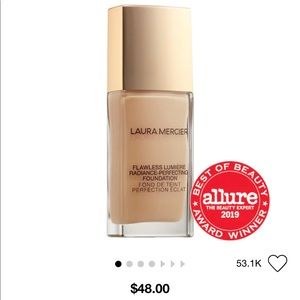 Flawless Lumière Radiance-Perfecting Foundation